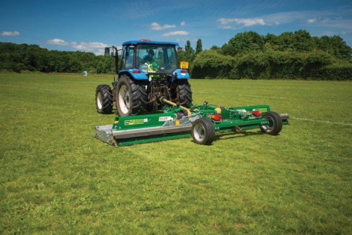 SWIFT winged roller mower, trailed Major MJ71